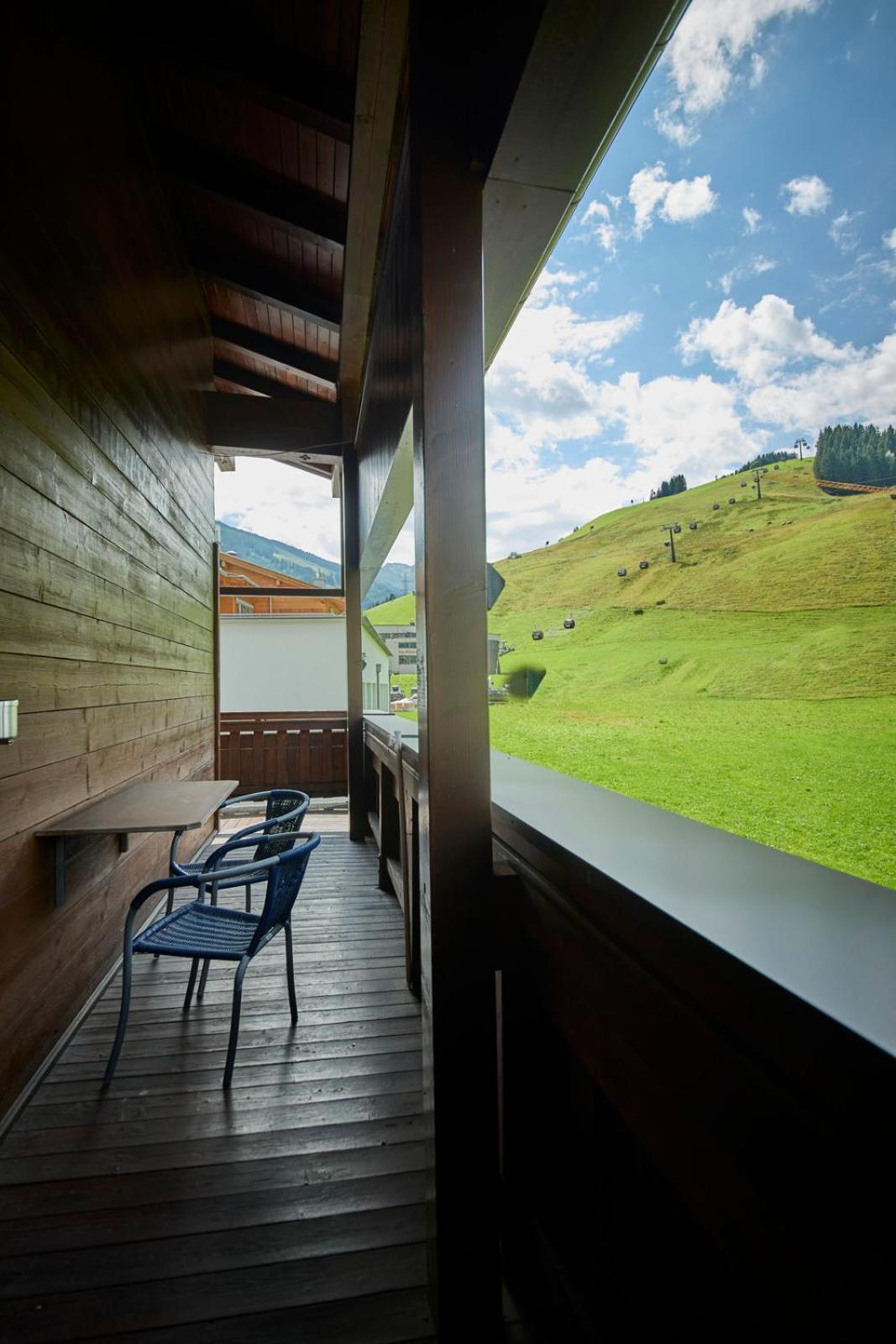 Ski & Bike Appartements Forsthaus Saalbach-Hinterglemm Exterior foto